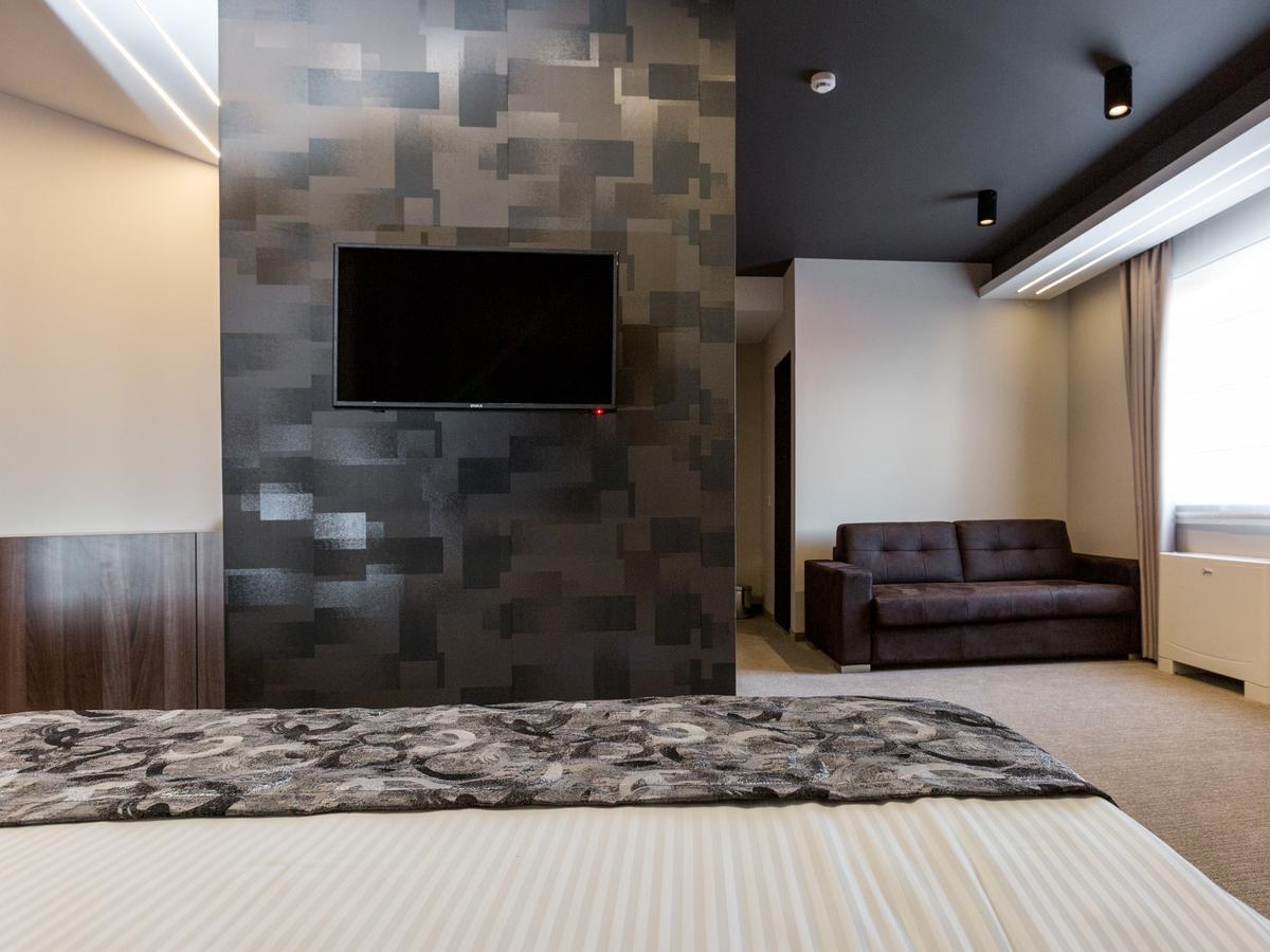 Hotel Ideo Lux Nis Exterior photo